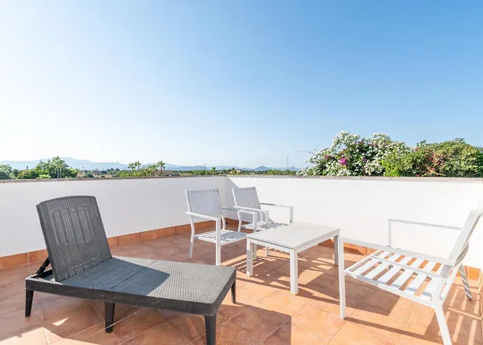 Santa Eulalia فيلة