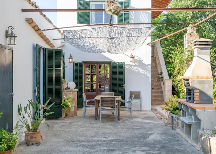 Santa Eulalia فيلة